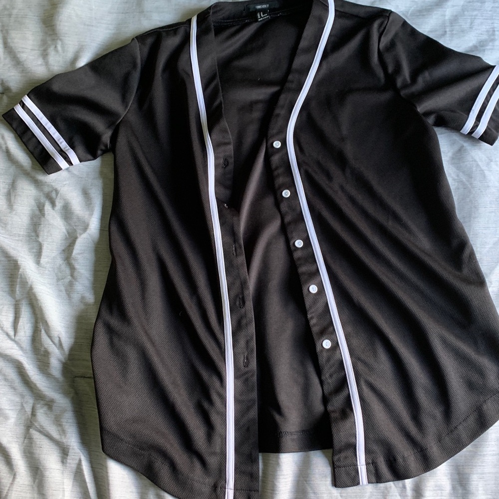 Forever 21 women’s jersey